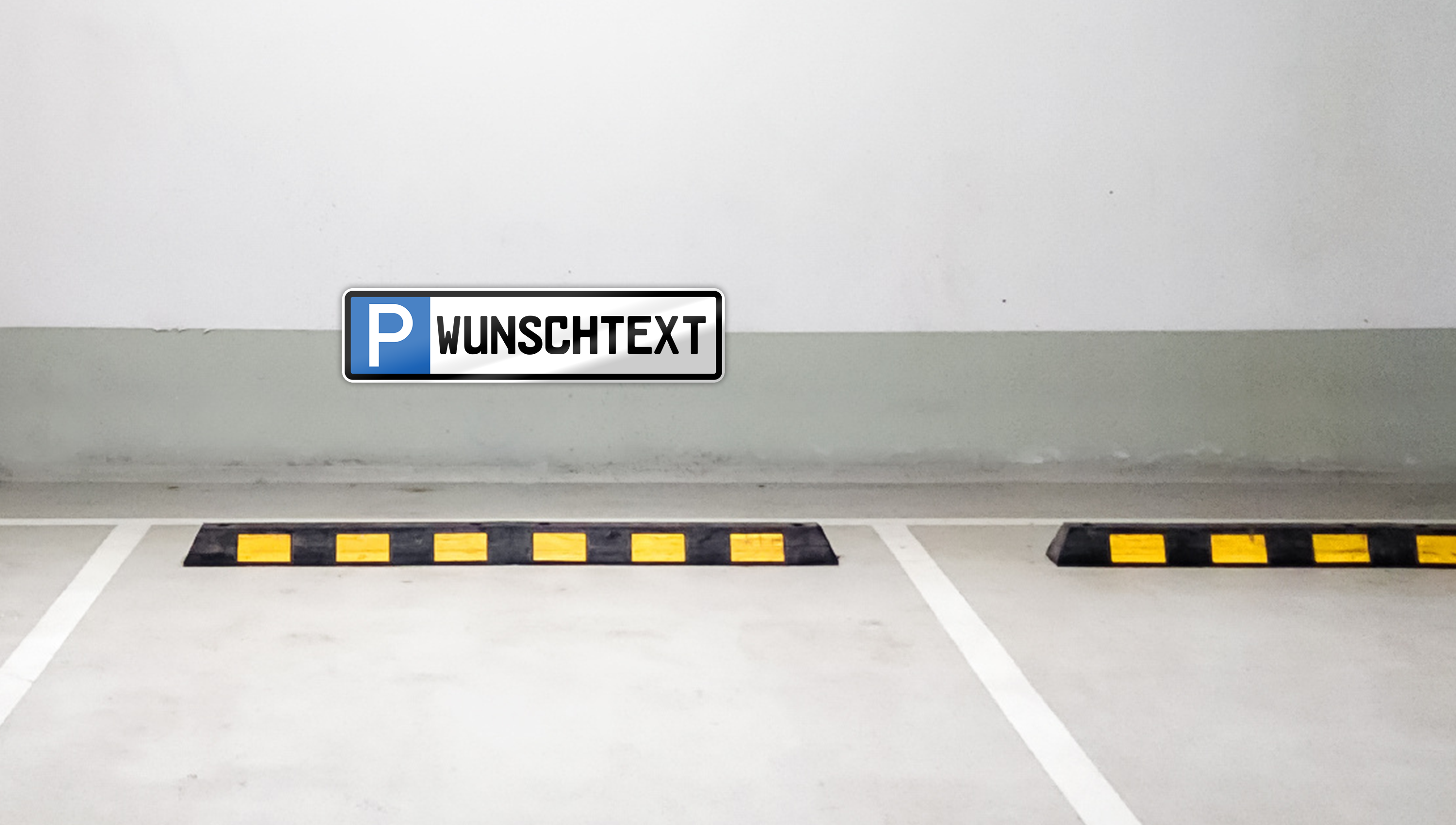 Parkplatzschild zweizeilig nach Wunsch fertig geprägt