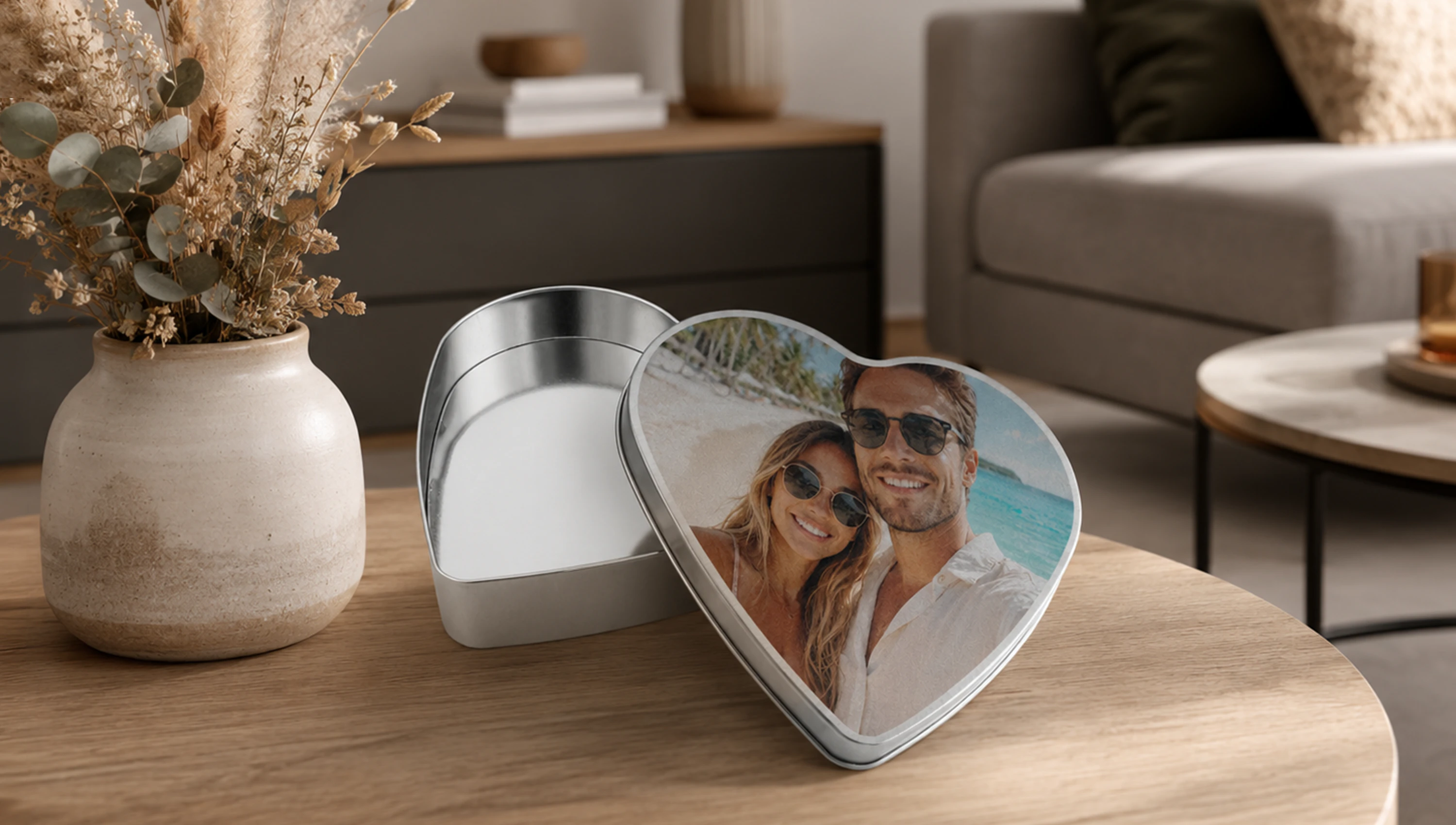 Herzdose personalisiert: Besondere Foto-Geschenkbox gestalten