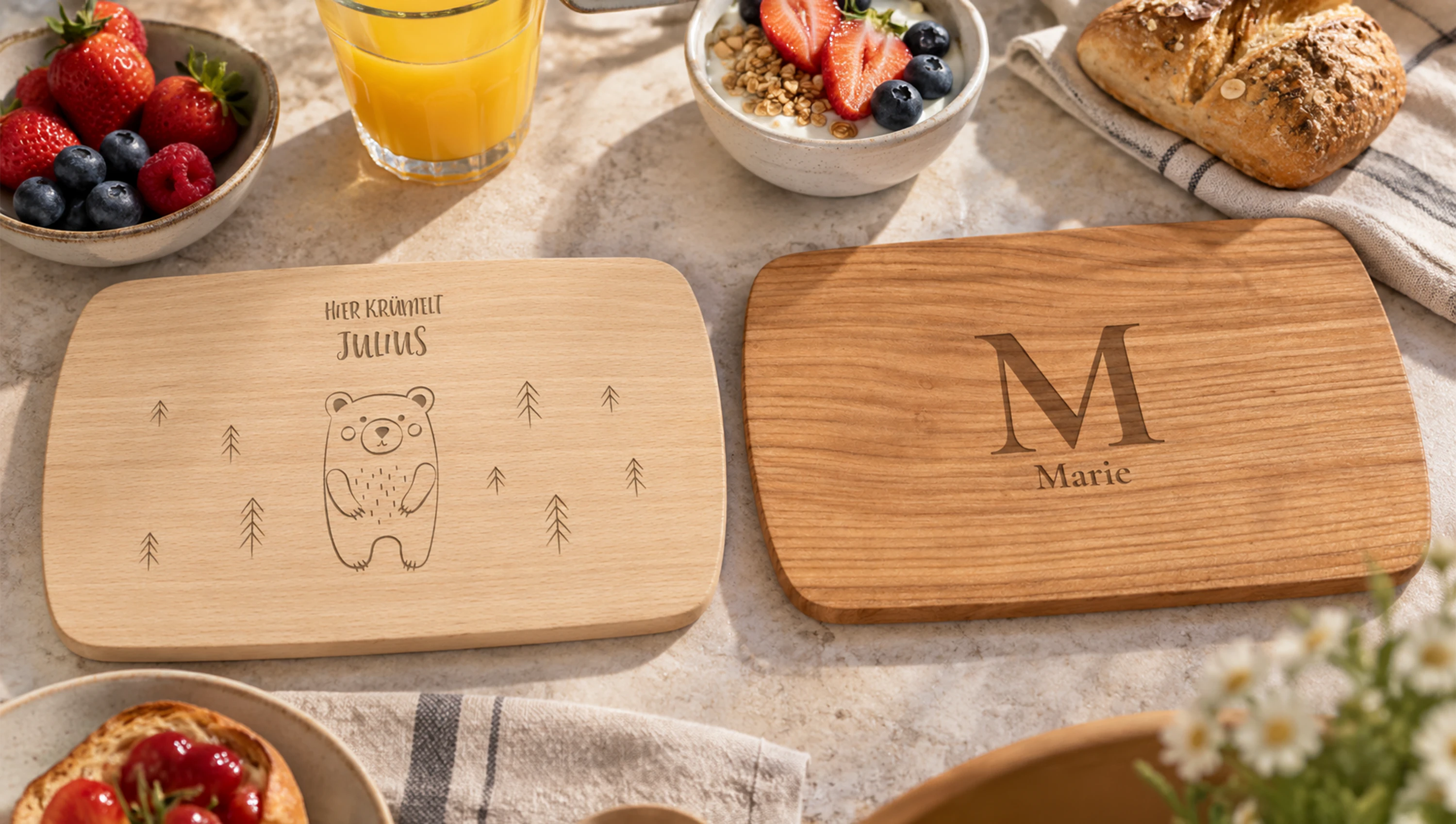 Holz-Schneidebrettchen als personalisiertes Geschenk