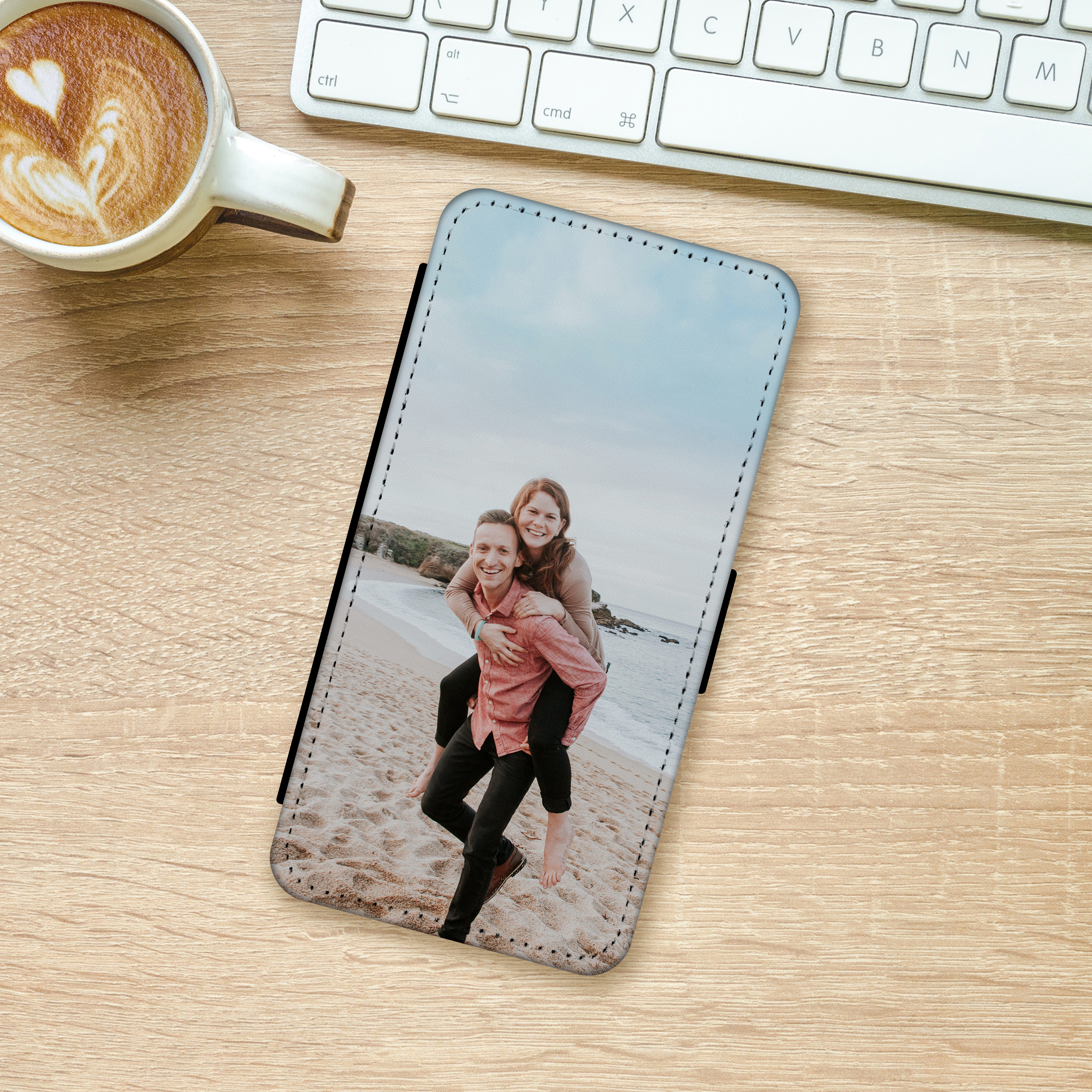 iPhone 16 Pro Max Flipcase 6