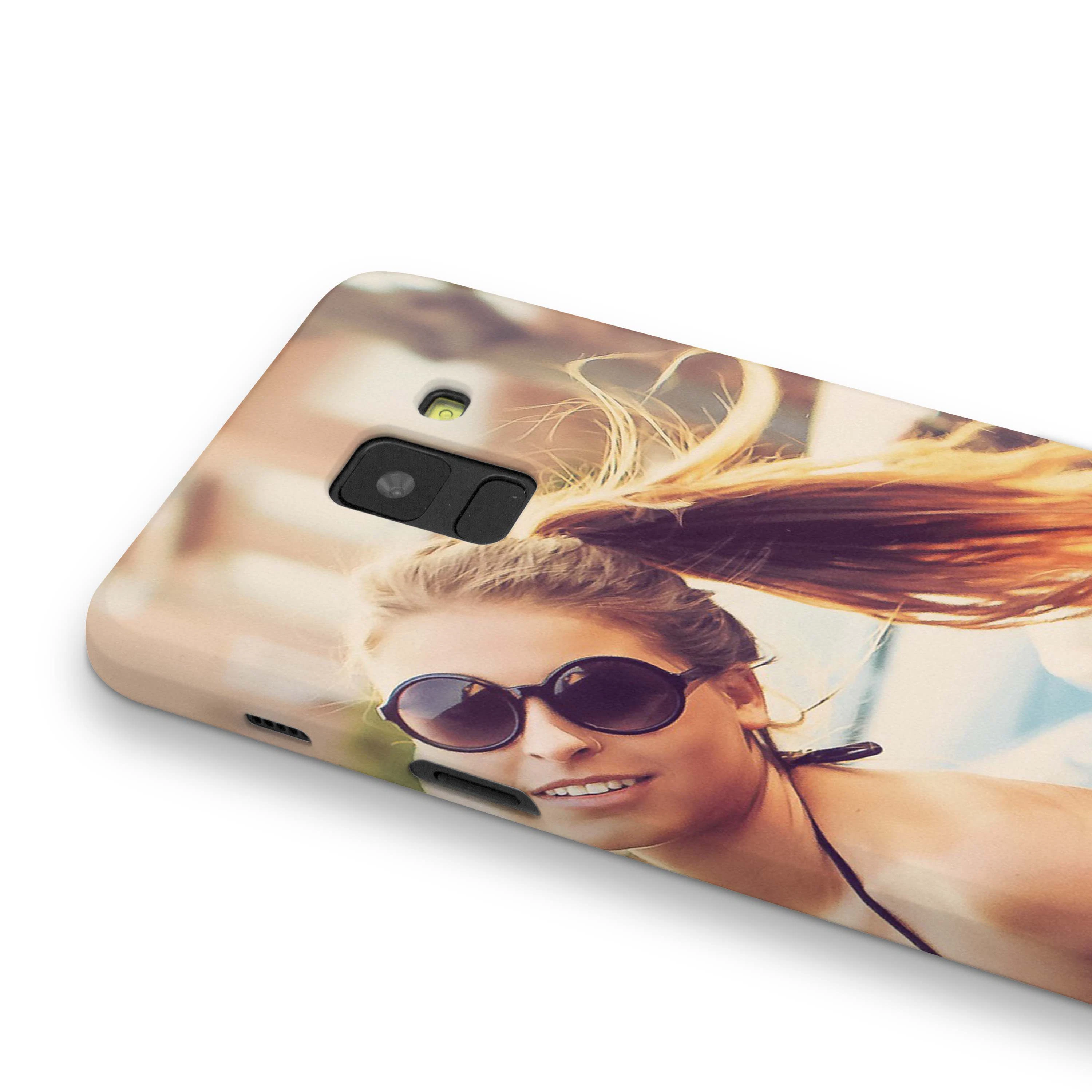 Galaxy A8 (2018) Premium Hardcase weiß 2