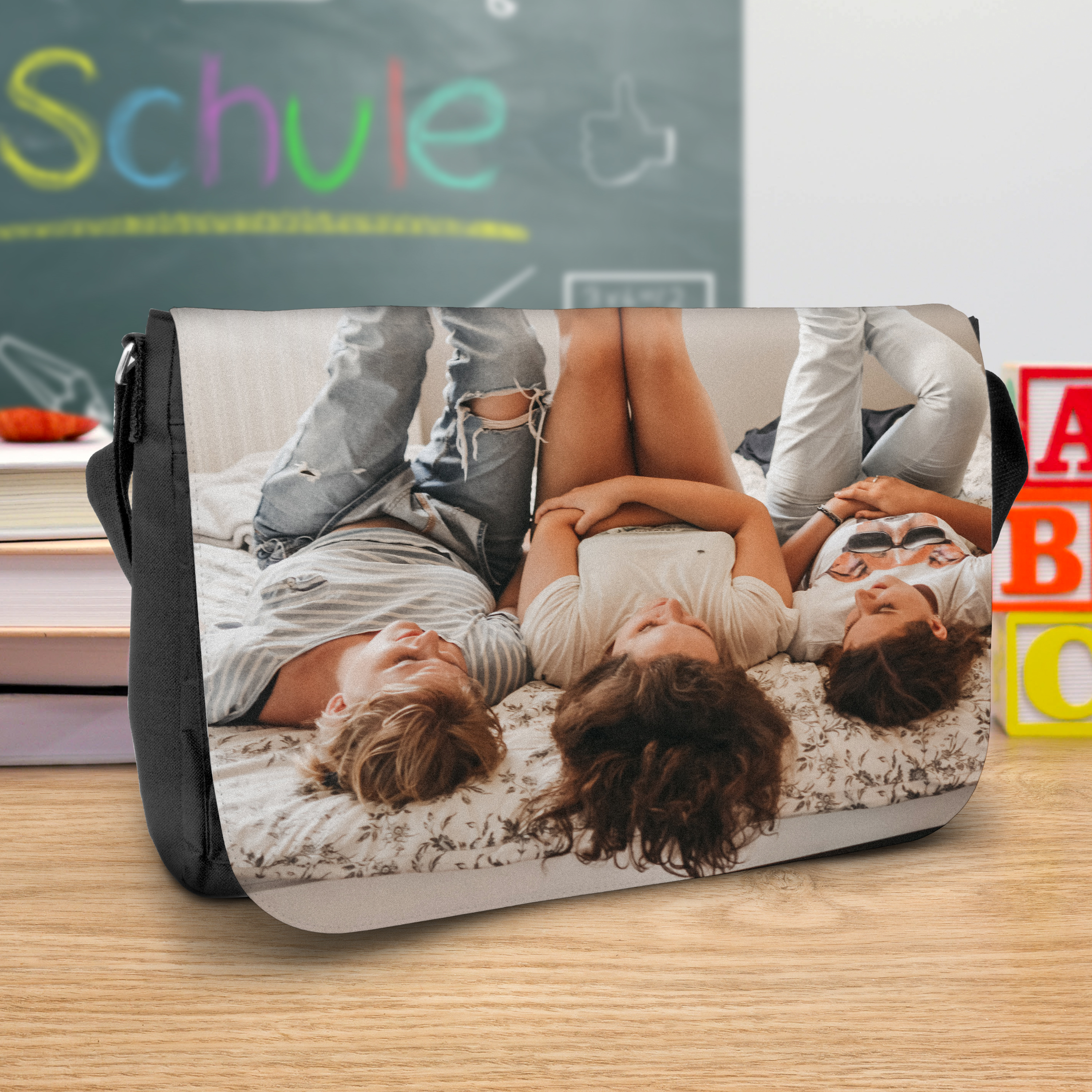 Umhängetasche M - 32,8 x 25,1 cm 6